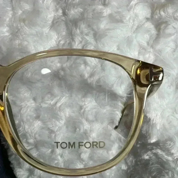 Tom Ford Lite Brown colored Glasses for Men - Picture 7 of 10